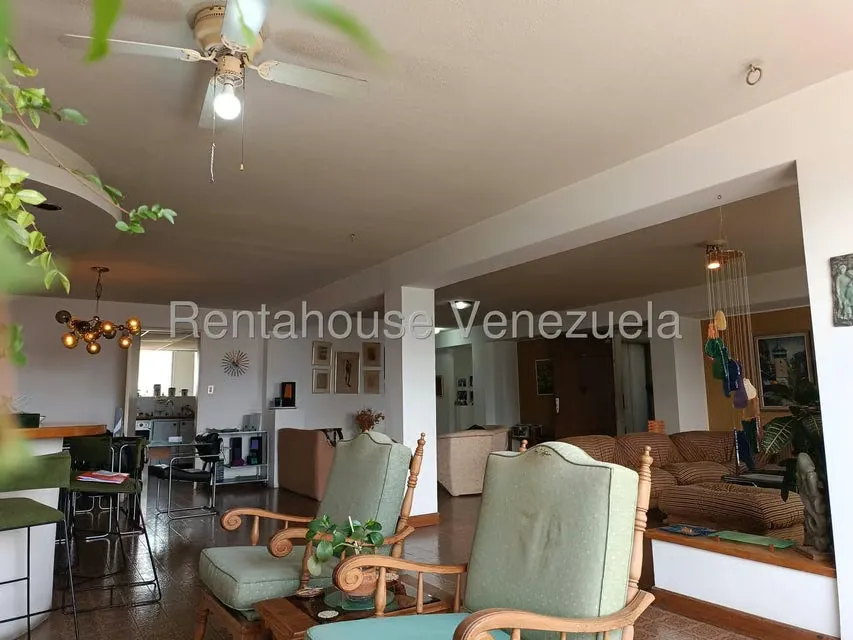 Apartamento (1 Nivel) en Alquiler en Colinas de Bello Monte, Distrito Metropolitano - 5