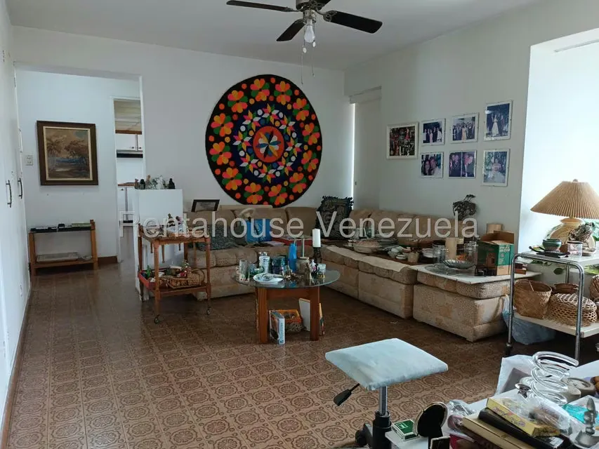 Apartamento (1 Nivel) en Alquiler en Colinas de Bello Monte, Distrito Metropolitano - 8