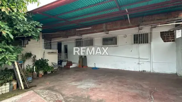 En VENTA casa en TARIBA. Dos (2) cuadras más arriba del FUNDAHOSTA - 3