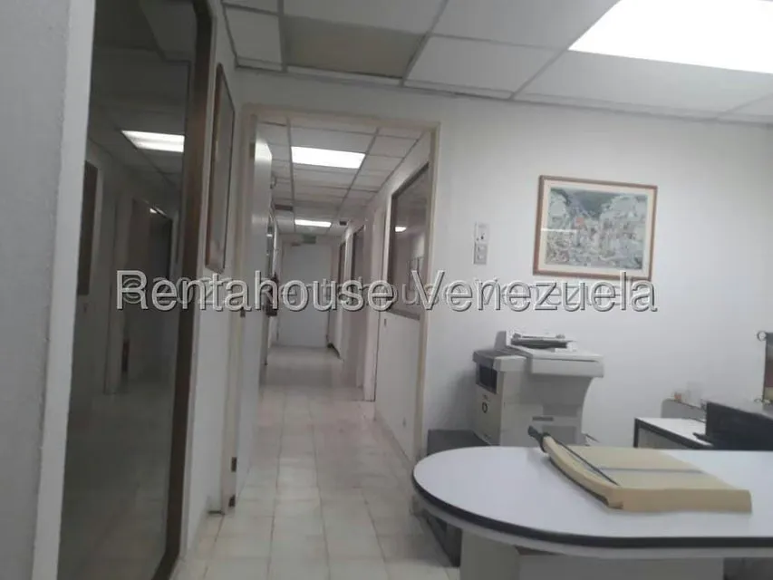 Edificio en Venta en La Urbina, Distrito Metropolitano - 12