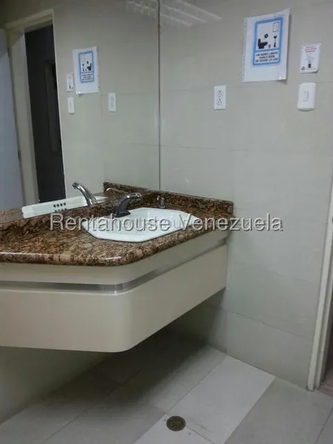 Edificio en Venta en La Urbina, Distrito Metropolitano - 15