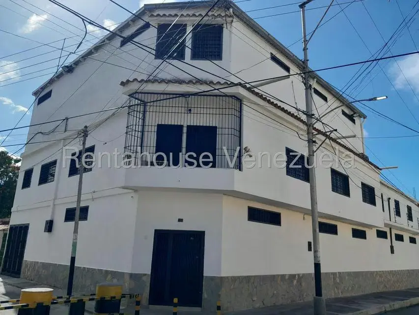 Local Comercial en Venta en Barrio Independencia, Aragua - 76