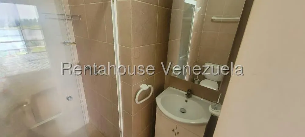 Apartamento (1 Nivel) en Venta en Los Canales de Rio Chico, Miranda - 12