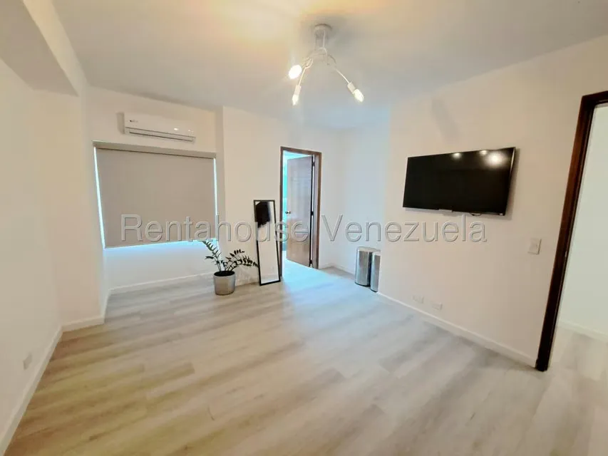 Apartamento (1 Nivel) en Venta en Llano Verde, Distrito Metropolitano - 15