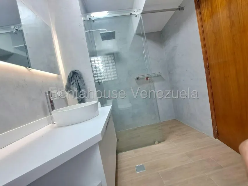 Apartamento (1 Nivel) en Venta en Llano Verde, Distrito Metropolitano - 17