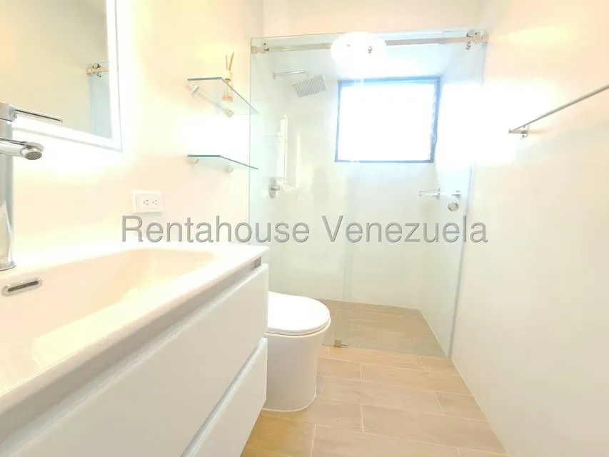 Apartamento (1 Nivel) en Venta en Llano Verde, Distrito Metropolitano - 22