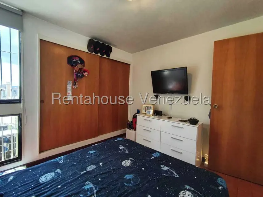 Apartamento (1 Nivel) en Venta en Los Palos Grandes, Distrito Metropolitano - 27