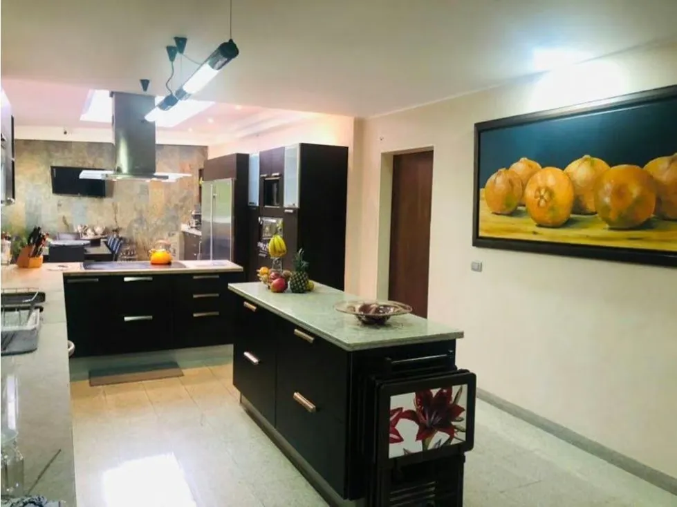 Vendo casa 750m2 4h/8b/10p La Lagunita 4371 - 12
