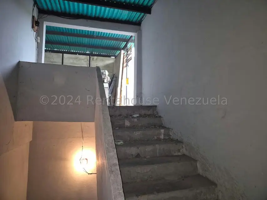 Local Comercial en Alquiler en Centro, Lara - 13