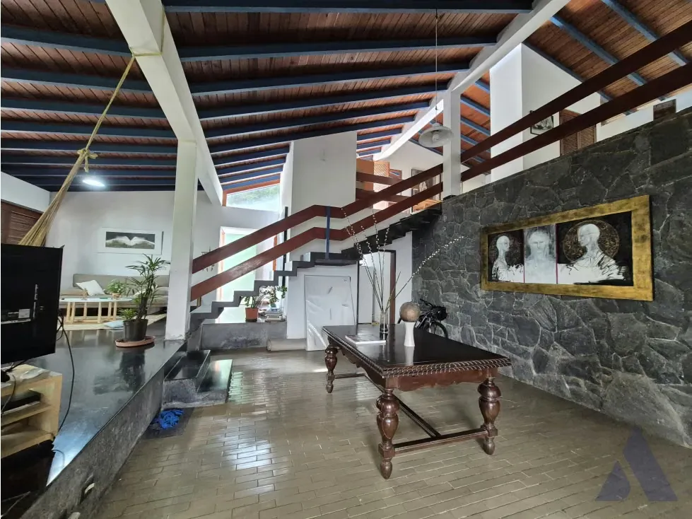 Vendo Fabulosa casa en calle cerrada 3.000m2Terreno Los Campitos 7241 - 13