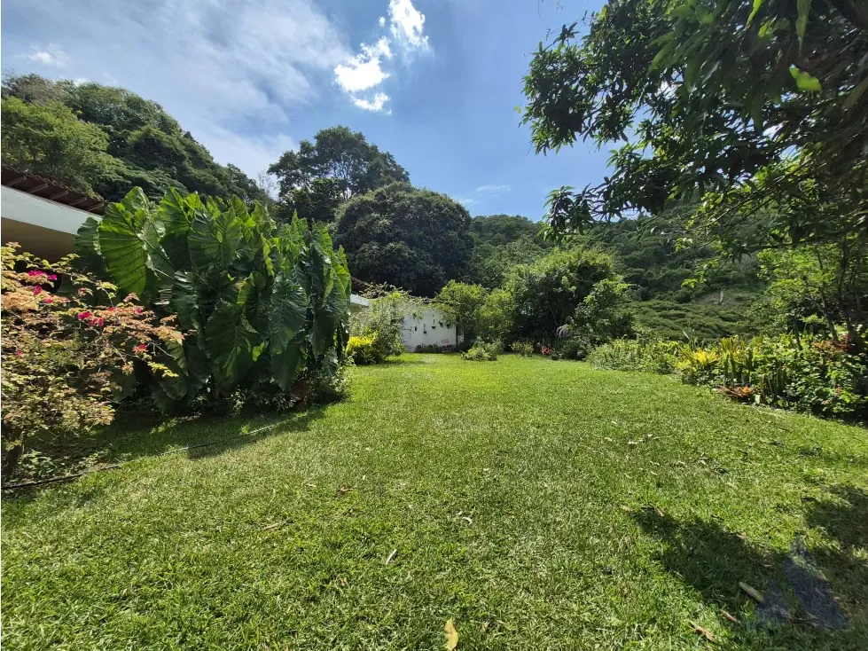 Vendo Fabulosa casa en calle cerrada 3.000m2Terreno Los Campitos 7241 - 5
