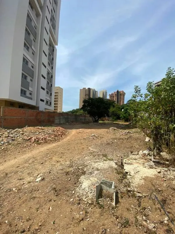 Terreno para proyecto de uso Residencial/Comercial, Sector El Milagro, Maracaibo - 2