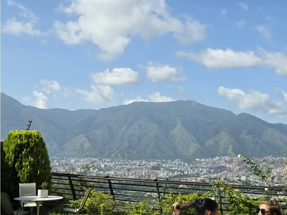 Vendo casa 355m2 La Hatillana 2144