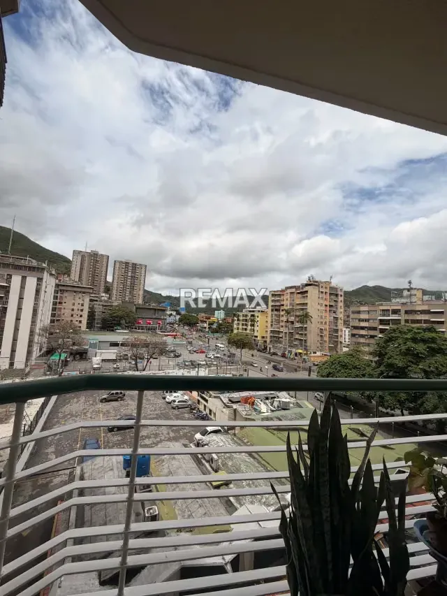 APARTAMENTO EN VENTA EL PARAÍSO Av. OHiggins - 20