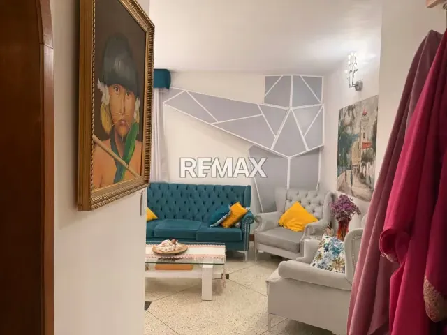 APARTAMENTO EN VENTA EL PARAÍSO Av. OHiggins - 2