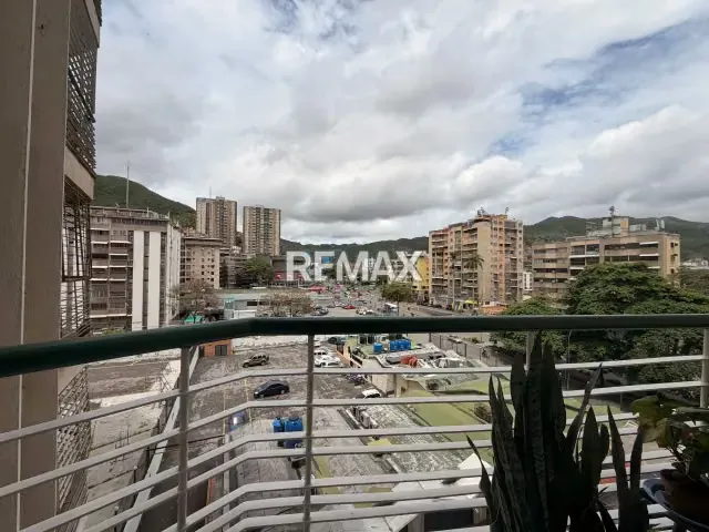 APARTAMENTO EN VENTA EL PARAÍSO Av. OHiggins - 3