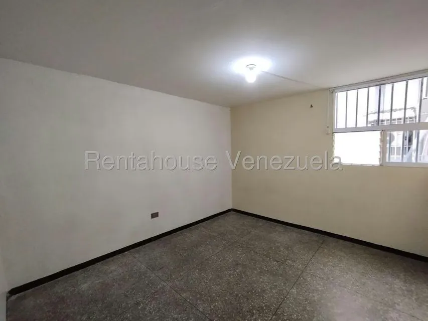 Apartamento (1 Nivel) en Alquiler en Doña Eva, Guarico - 17
