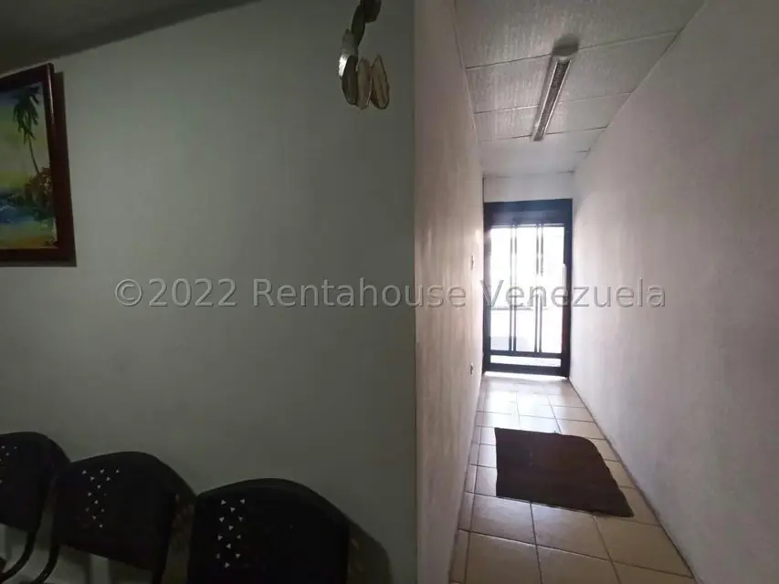 Casa (Multipes Niveles) en Venta en Zona Este, Lara - 11
