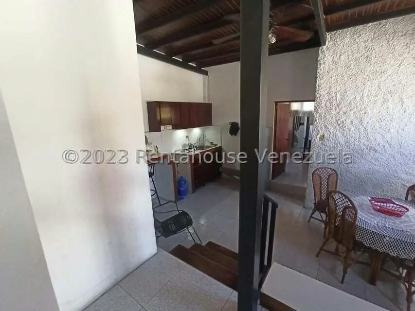 Casa (Multipes Niveles) en Venta en Zona Este, Lara - 37