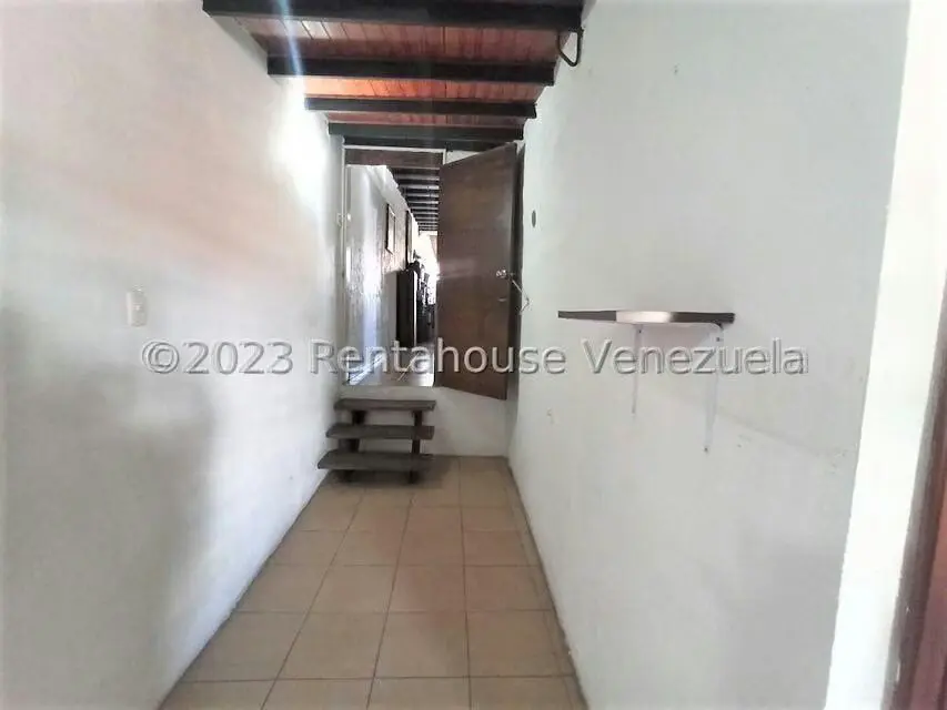 Casa (Multipes Niveles) en Venta en Zona Este, Lara - 51
