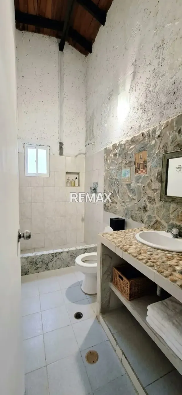 Acogedora casa en venta en Urb. Villa Colonial- Isla de Margarita- Con anexo Independiente. - 3