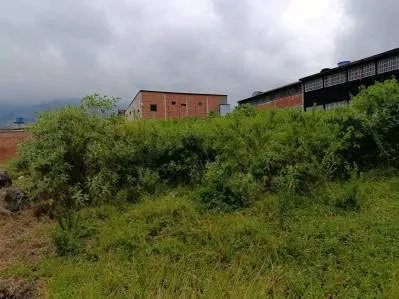 En venta Terreno - 4