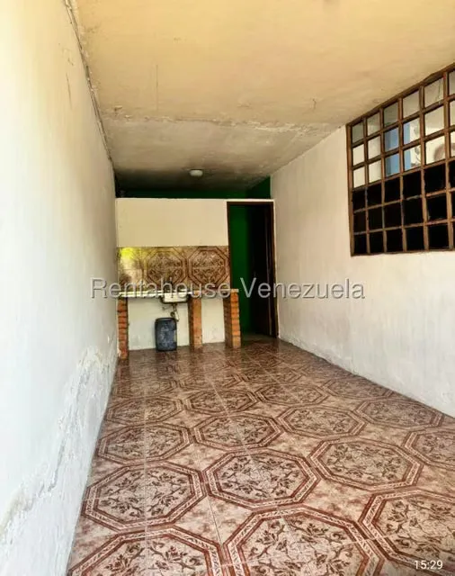 Casa (1 Nivel) en Venta en Flor Amarillo, Carabobo - 10