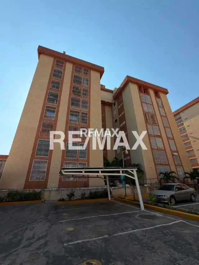 APARTAMENTO TERRAZAS DE MARACAIBO - 4
