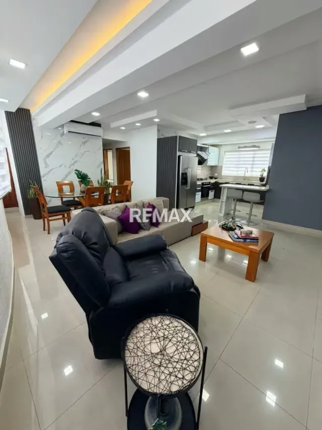 Apartamento en alquiler urb. la soledad - 2