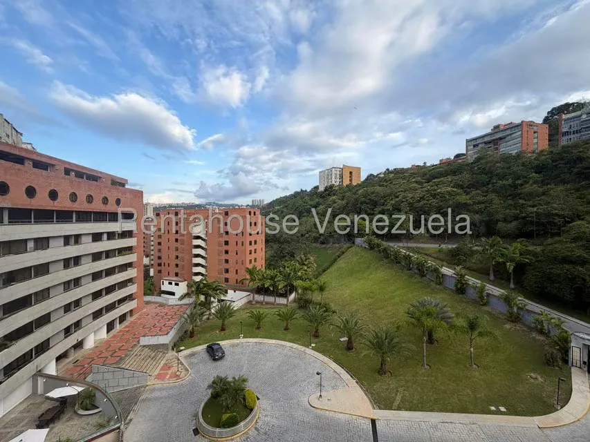 Apartamento (Penthouse) en Alquiler en Lomas de La Alameda, Distrito Metropolitano - 2