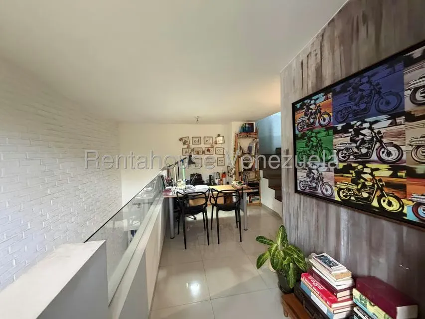 Apartamento (Penthouse) en Alquiler en Lomas de La Alameda, Distrito Metropolitano - 11