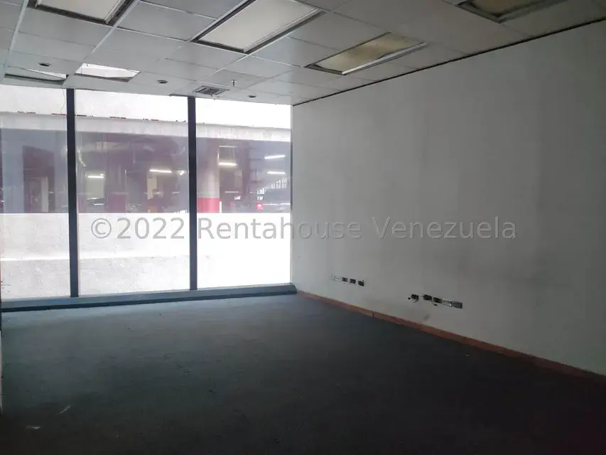 Local Comercial en Alquiler en El Rosal, Distrito Metropolitano - 17