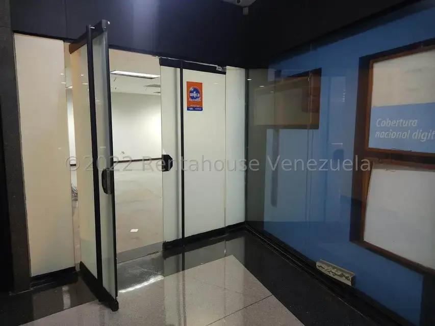 Local Comercial en Alquiler en El Rosal, Distrito Metropolitano - 20
