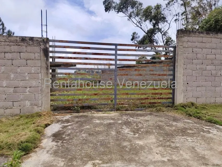 Terreno (Residencial) en Venta en Colinas de Carrizal, Miranda - 4