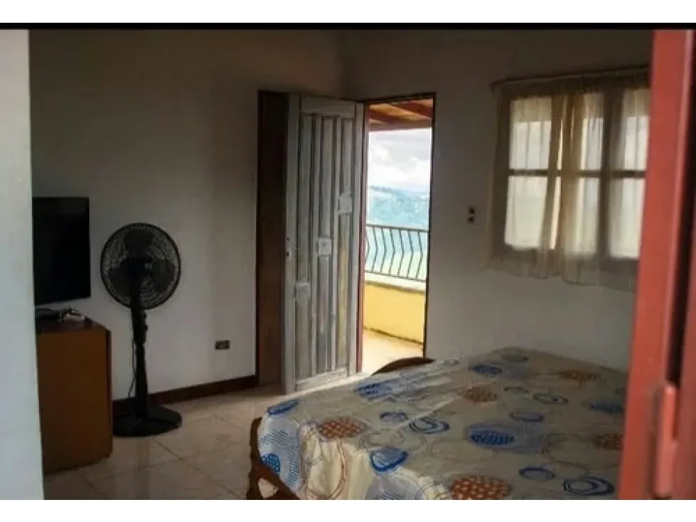 Se vende casa 574m2 Hoyo de La Puerta 8178 - 12