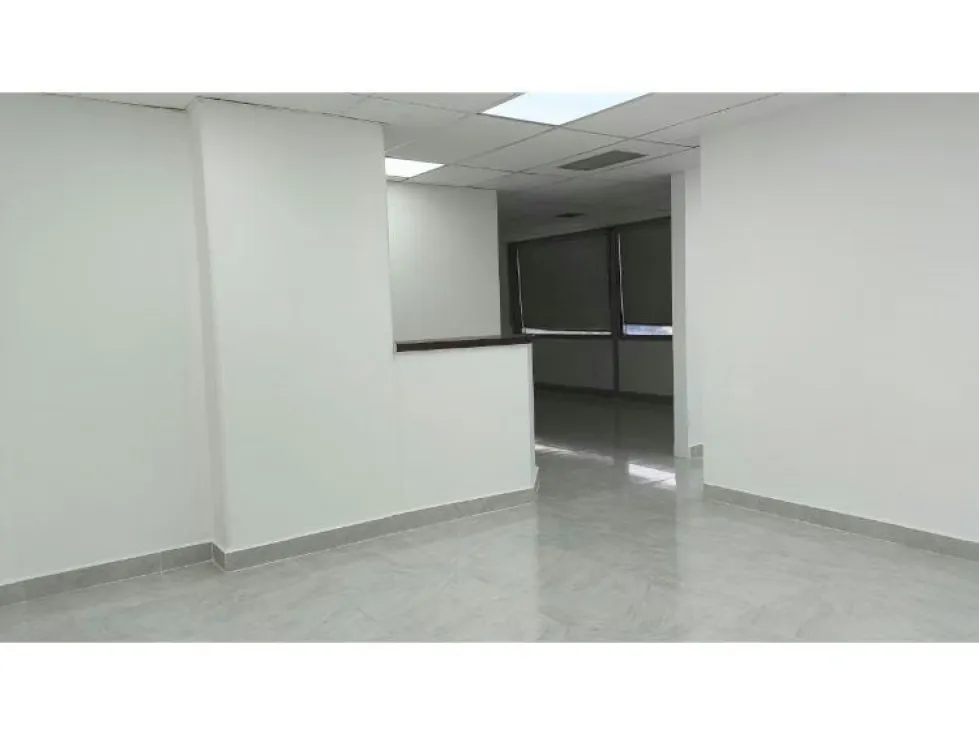 Alquilo oficina 80m2 Santa Paula 3054 - 5