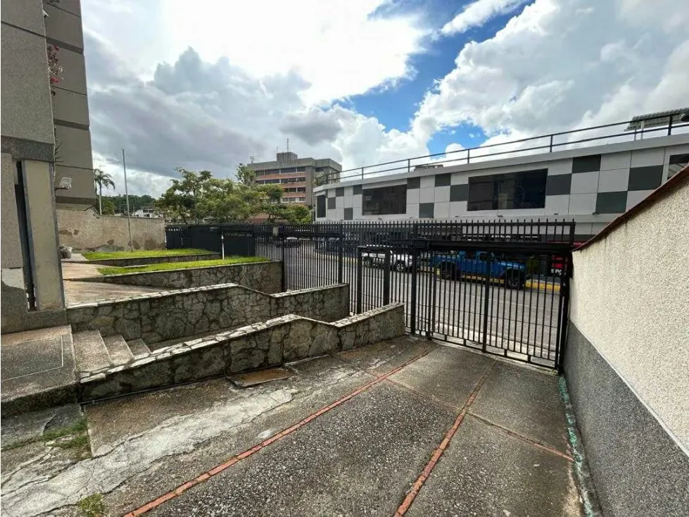 Venta Apto. Urb. Cumbres de Curumo - 4