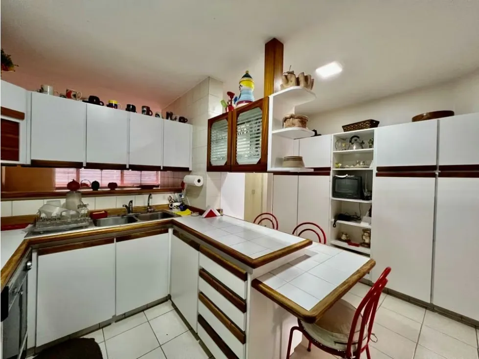 Se vende apto 303,50m2 4h+s/5b/4p El Arroyo - 11