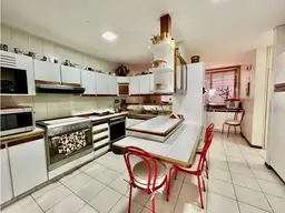 View 10