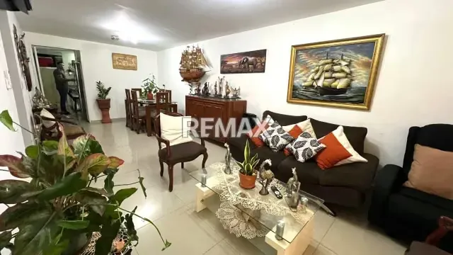 VENTA TH EN VILLA SOLARIEGA CLUB HIPICO - 11