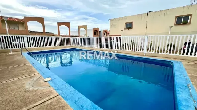VENTA TH EN VILLA SOLARIEGA CLUB HIPICO - 13
