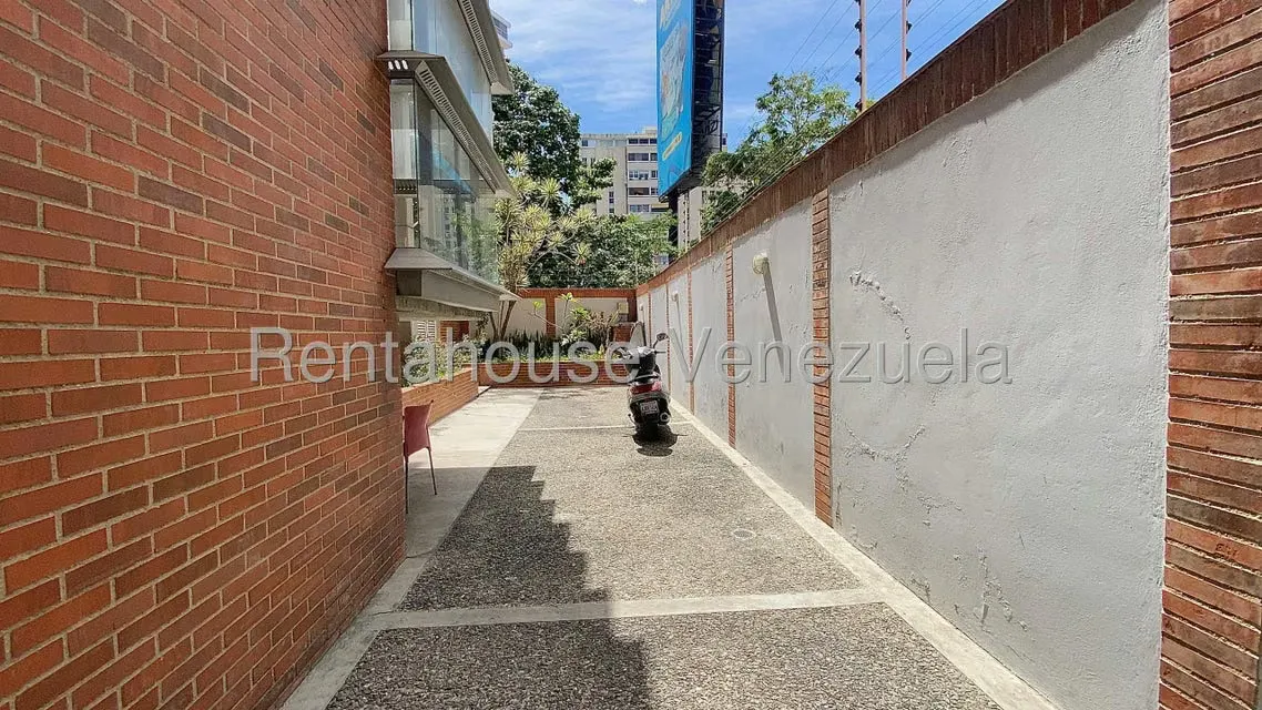 Apartamento (Duplex) en Venta en Los Naranjos de Las Mercedes, Distrito Metropolitano - 27