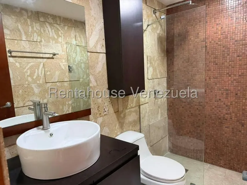 Apartamento (1 Nivel) en Alquiler en La Castellana, Distrito Metropolitano - 19
