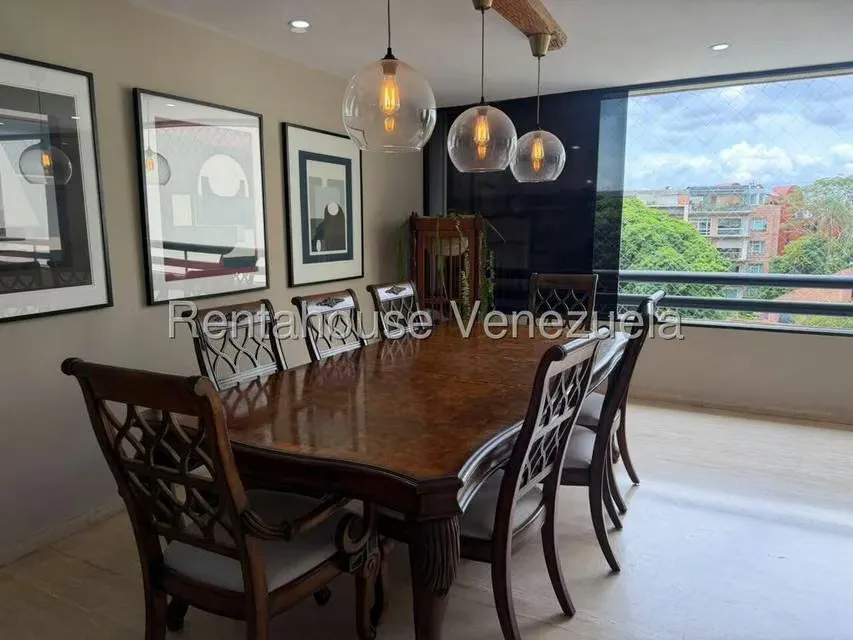 Apartamento (1 Nivel) en Alquiler en La Castellana, Distrito Metropolitano - 5