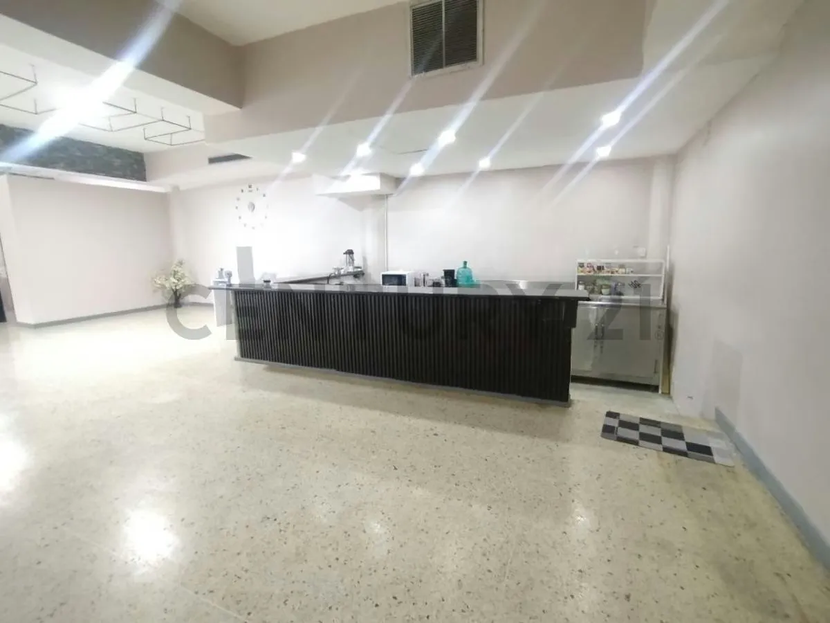 Local Comercial en Venta Ubicado en Guatire - C.C. Daymar - 7
