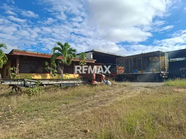 En venta Casa con Galpón y Terreno en la zona Norte de Barquisimeto - 13