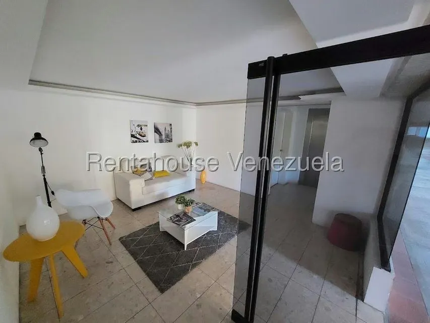 Apartamento (1 Nivel) en Venta en La Lagunita Country Club, Distrito Metropolitano - 9