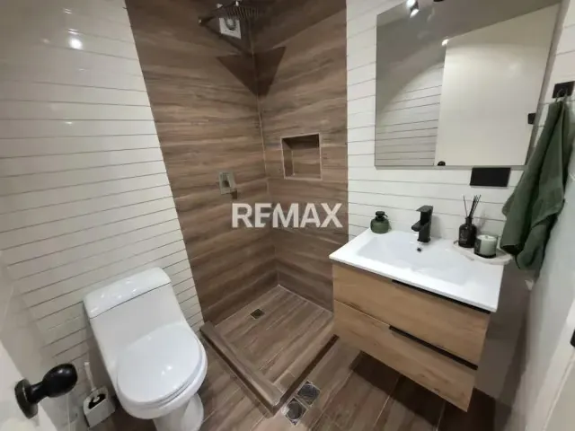 EN VENTA APARTAMENTO REMODELADO, CON ACABADOS DE PRIMERA, CONJUNTO RESIDENCIAL EL PALMAR, URB. PLAYA EL ANGEL, ISLA DE MARGARITA. - 15