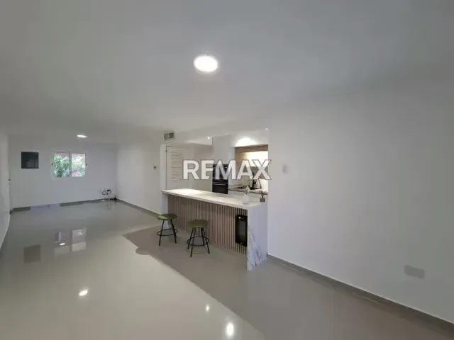EN VENTA APARTAMENTO REMODELADO, CON ACABADOS DE PRIMERA, CONJUNTO RESIDENCIAL EL PALMAR, URB. PLAYA EL ANGEL, ISLA DE MARGARITA. - 6