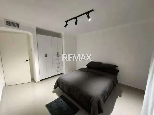 EN VENTA APARTAMENTO REMODELADO, CON ACABADOS DE PRIMERA, CONJUNTO RESIDENCIAL EL PALMAR, URB. PLAYA EL ANGEL, ISLA DE MARGARITA. - 9